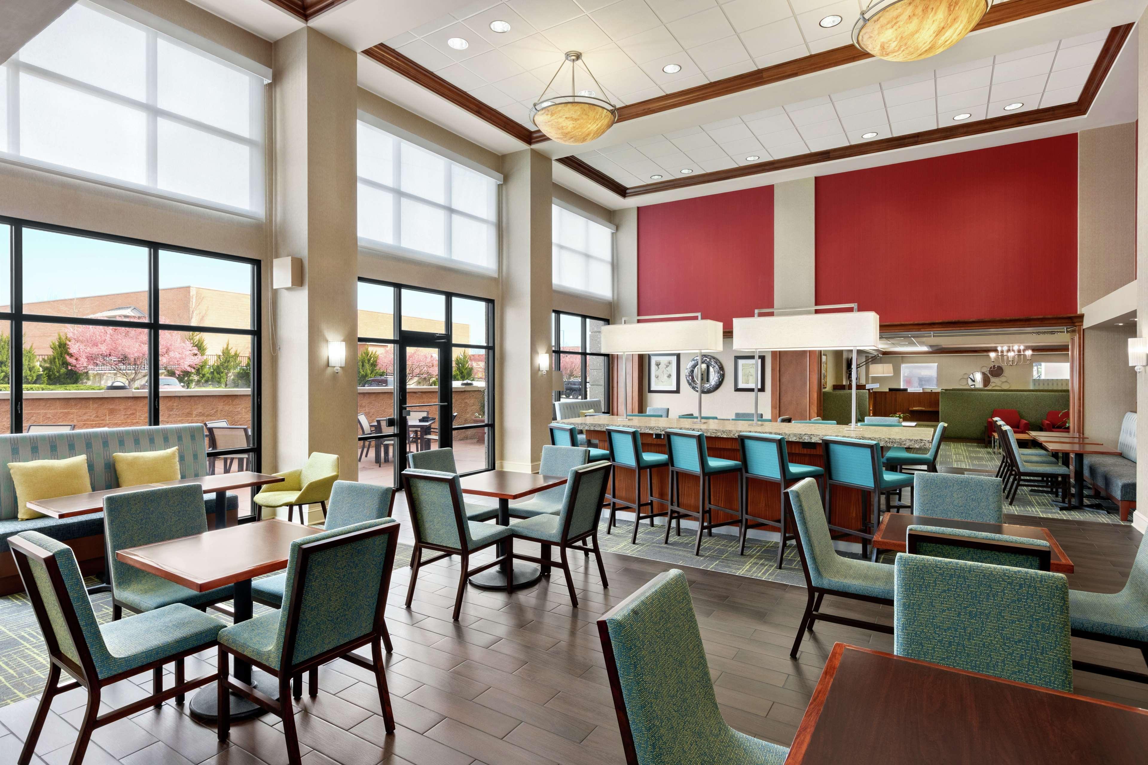 Hampton Inn & Suites Frederick/Fort Detrick Екстериор снимка
