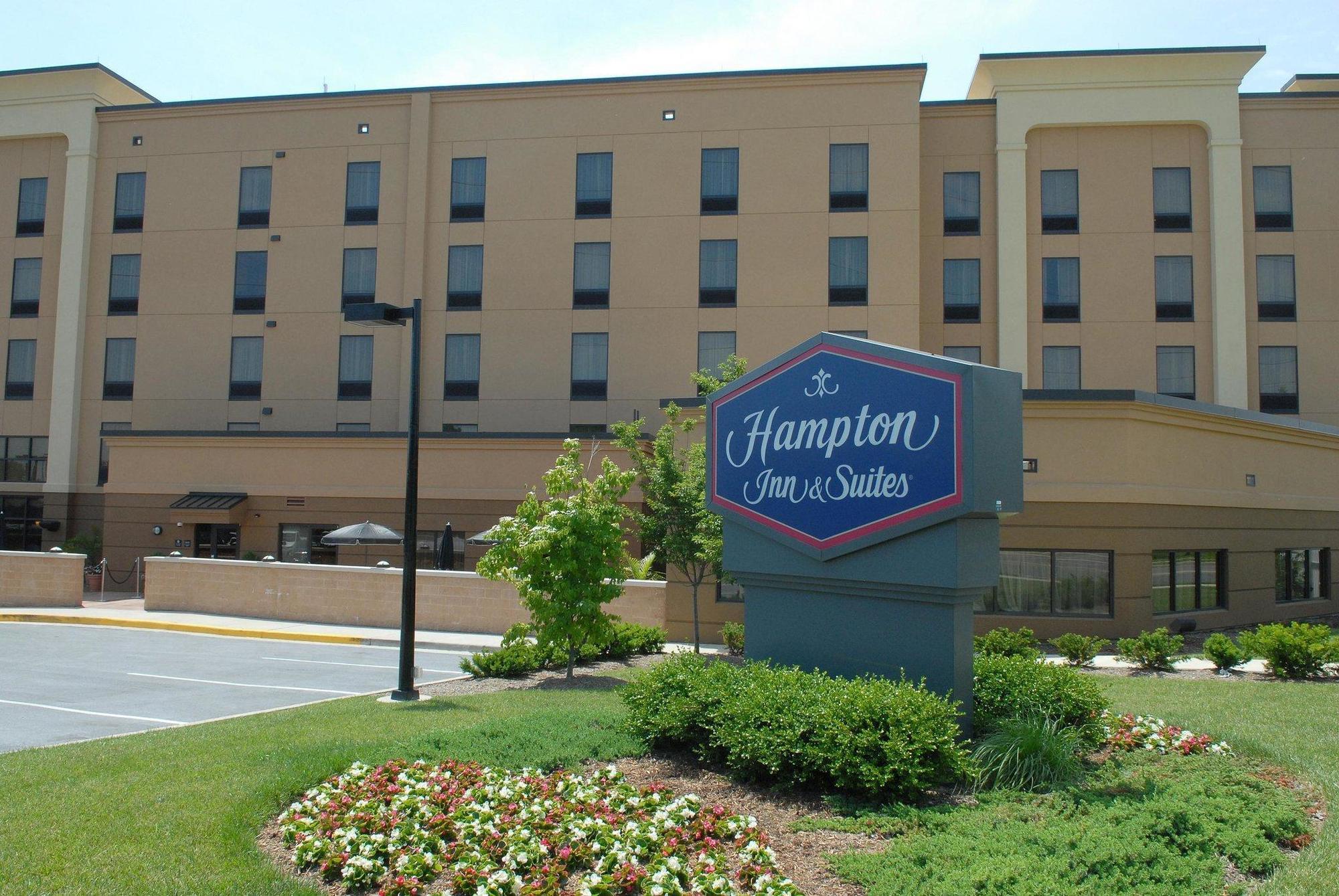 Hampton Inn & Suites Frederick/Fort Detrick Екстериор снимка