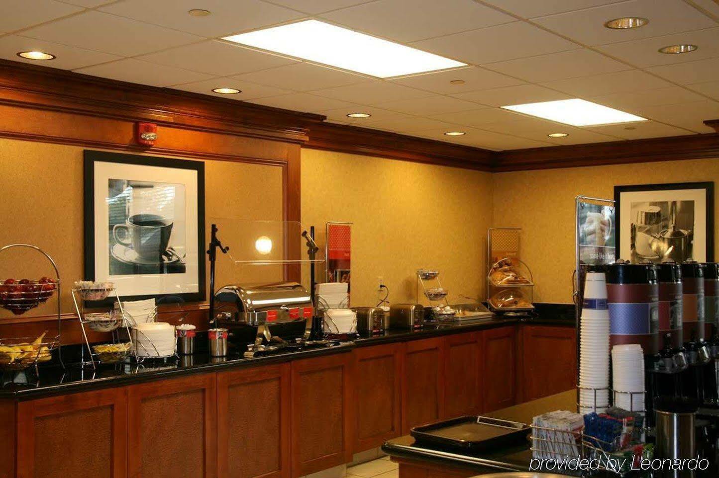 Hampton Inn & Suites Frederick/Fort Detrick Екстериор снимка